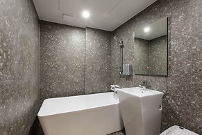 Anseong City Hotel