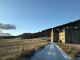Ptarmigan Lodge