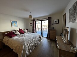 Ptarmigan Lodge