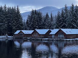 Ptarmigan Lodge