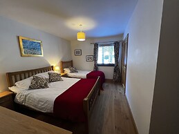 Ptarmigan Lodge
