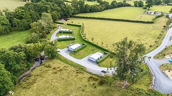 Hillside Lodge