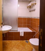 WESCOTT PEARL HOTEL APARTMENTS