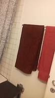 Entire Flat Close to Airport, Train, Center for 7