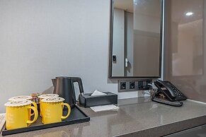 Griffin Bay Hotel