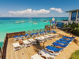 Zenobia Beach Resort