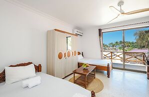 Zenobia Beach Resort
