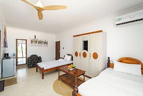 Zenobia Beach Resort