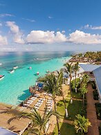 Zenobia Beach Resort