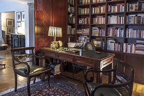 The Magnolia - Sophisticated Residence