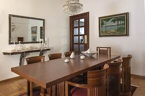 The Magnolia - Sophisticated Residence