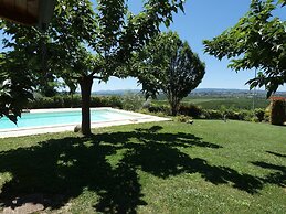 Captivating 1-bed Villa With Pool in Tuscany