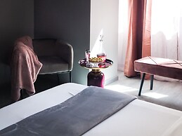 Home for Large Groups, Comfort and Style