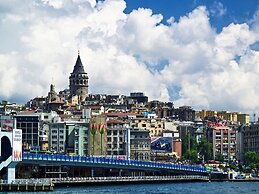 RENOVA OLD CiTY