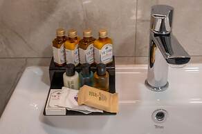 KA Hotel & Suites