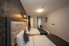 KA Hotel & Suites