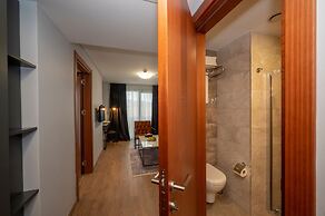 KA Hotel & Suites
