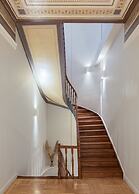 33 Solonos Suites