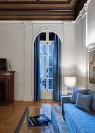 33 Solonos Suites