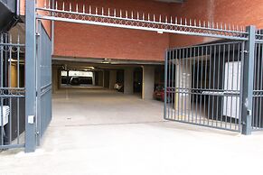 Livestay-1bed Apt With Private Balcony Heathrow