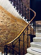 RUZ Hotels