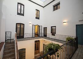 Apartamentos Petronila 1881