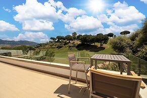 Stylish 3-bed Apt on La Cala Golf 15th Hole View