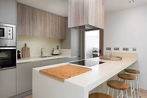 Stylish 3-bed Apt on La Cala Golf 15th Hole View