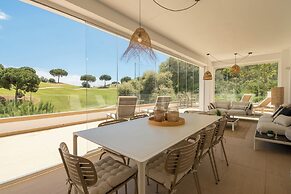Stylish 3-bed Apt on La Cala Golf 15th Hole View