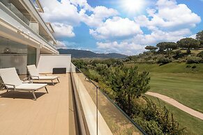 Stylish 3-bed Apt on La Cala Golf 15th Hole View