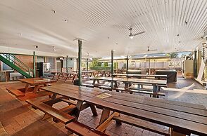 Central Hotel Stroud