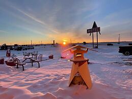 Dundurn Motel