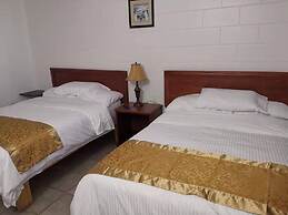 Dundurn Motel