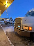 Dundurn Motel