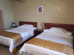Dundurn Motel