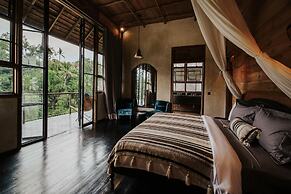 Bedulu Cliff Estate Ubud - Wood Side