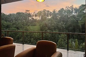 Exceptional 9BR Incredible Jungle View, River Access