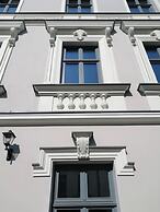 XERION HOTEL