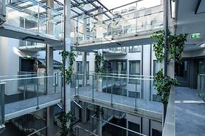 XERION HOTEL