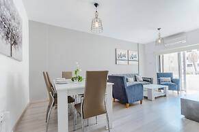 Paradise Promenade Apartment