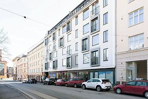 Stylish Bright 42m2 Studio with Balcony