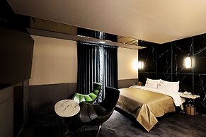 Cielo Hotel