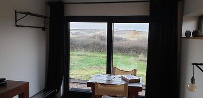 Impeccable Studio in Ouddorp 400m From th