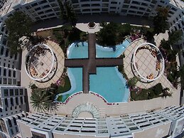 Jasmine Court Hotel