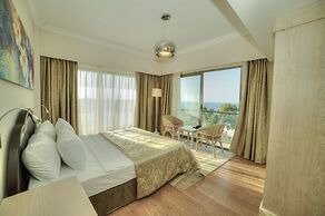 Jasmine Court Hotel