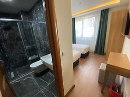 Pege Hotel