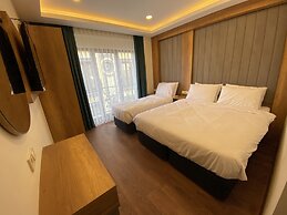 Pege Hotel