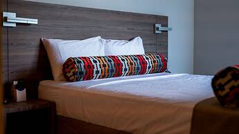 Royal Delonix Hotel