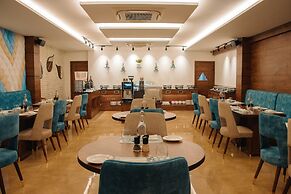 Playotel Premier Vijay Nagar