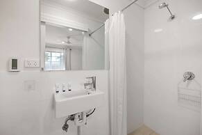 Best Western Adelaide Airport